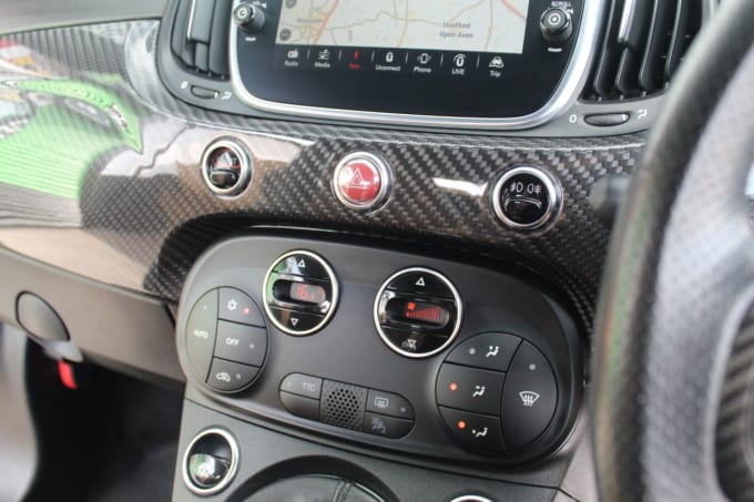 2025 Abarth 595