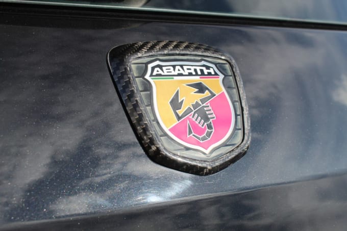 2025 Abarth 595