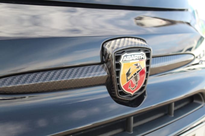 2025 Abarth 595