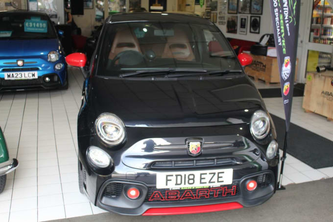 2025 Abarth 595