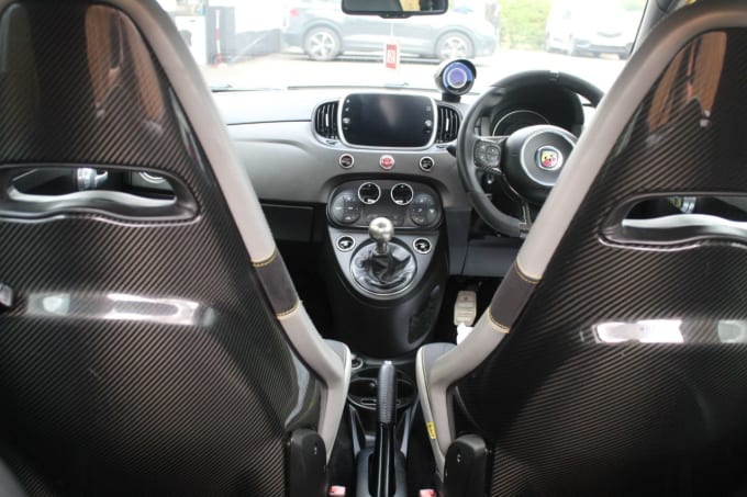 2025 Abarth 595