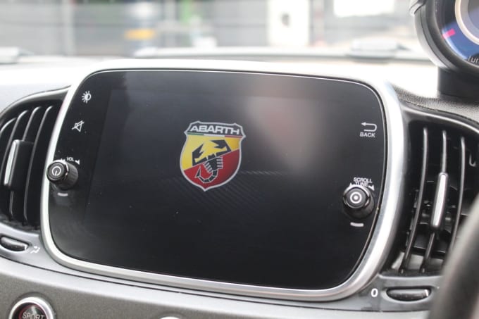 2025 Abarth 595