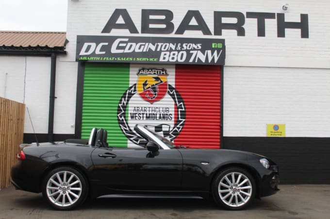 2025 Fiat 124 Spider
