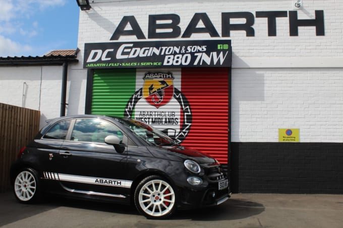 2025 Abarth 595