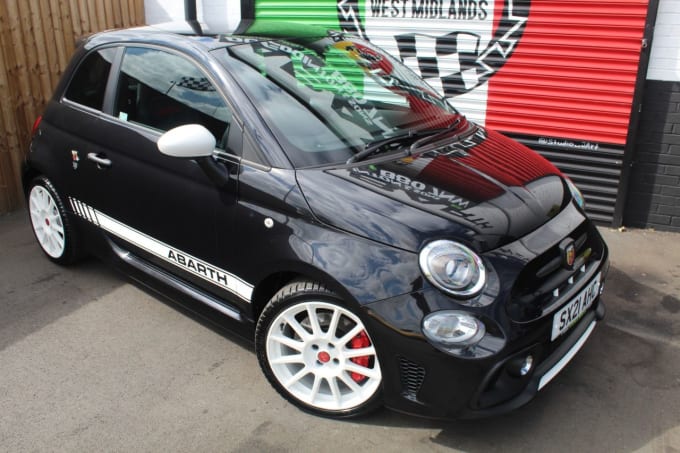 2025 Abarth 595