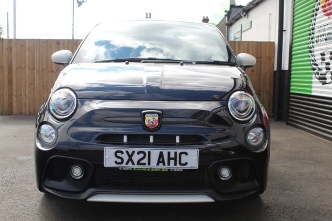 2025 Abarth 595