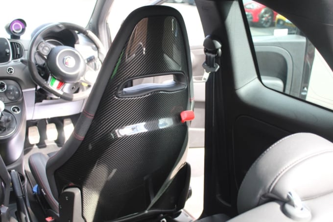2025 Abarth 595