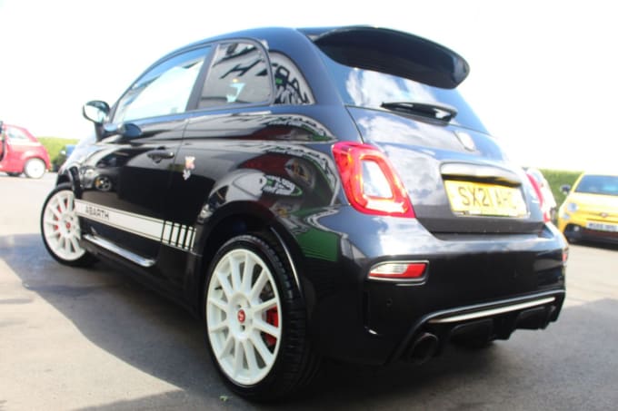 2025 Abarth 595