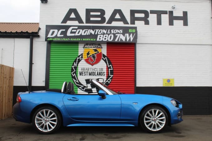 2025 Fiat 124 Spider
