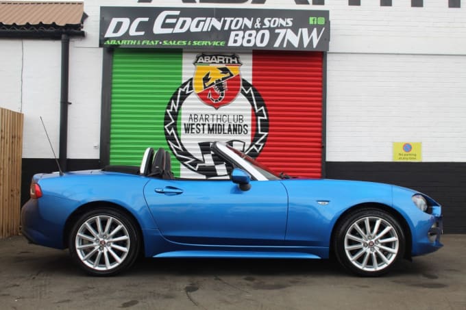 2025 Fiat 124 Spider