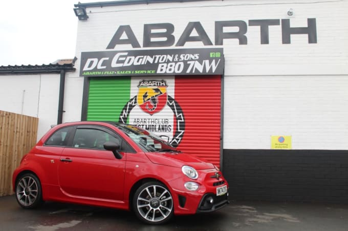 2025 Abarth 595c