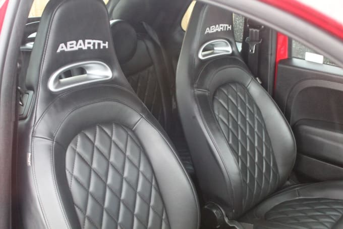 2025 Abarth 595c