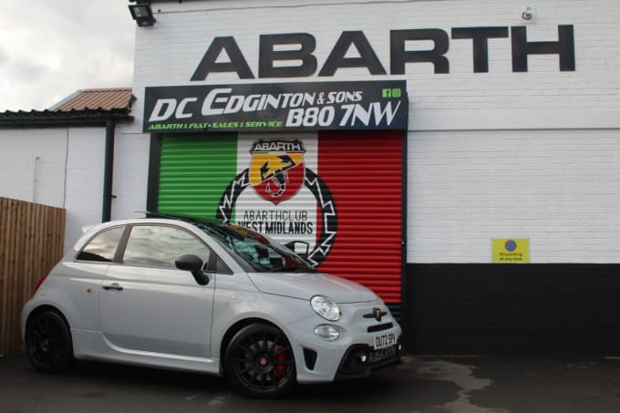 2025 Abarth 595