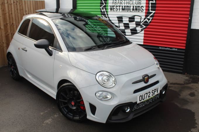 2025 Abarth 595
