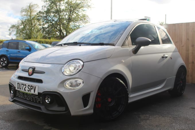 2025 Abarth 595