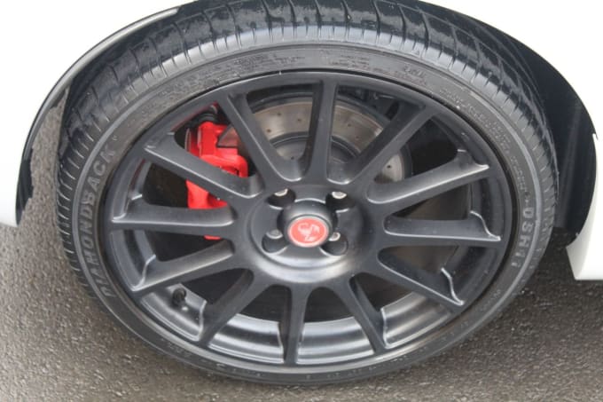 2025 Abarth 595