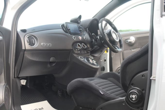 2025 Abarth 595