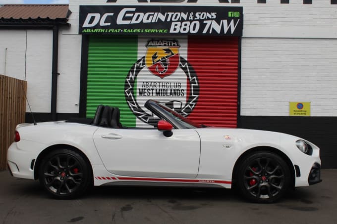 2025 Abarth 124 Spider