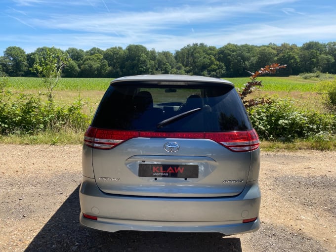 2025 Toyota Estima