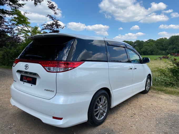 2025 Toyota Estima