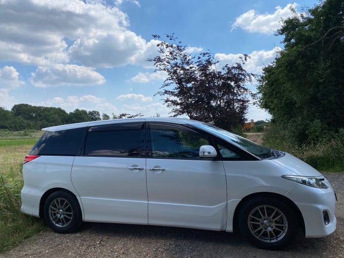 2025 Toyota Estima