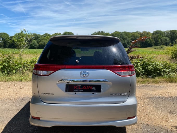 2025 Toyota Estima