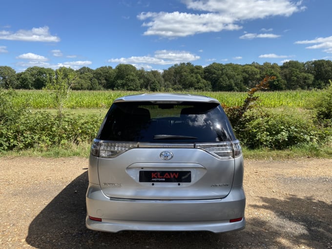 2025 Toyota Estima