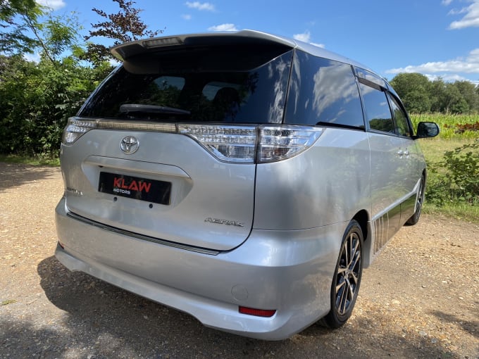 2025 Toyota Estima