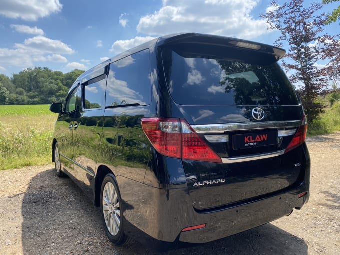 2022 Toyota Alphard