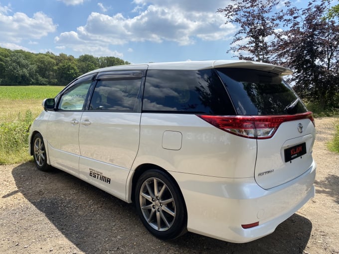 2025 Toyota Estima