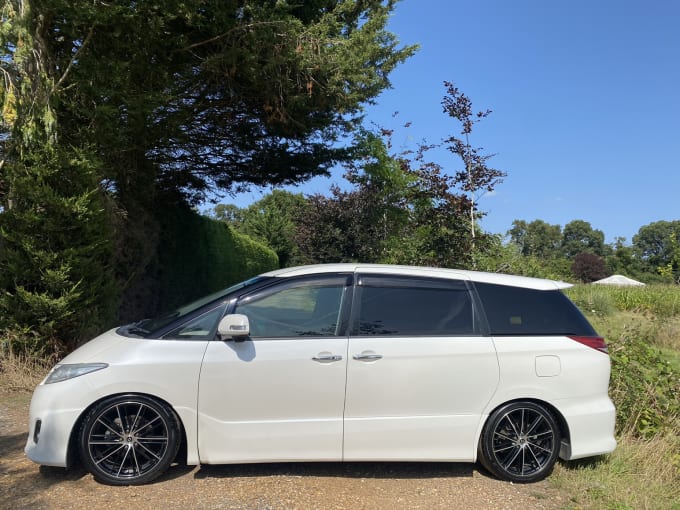 2024 Toyota Estima