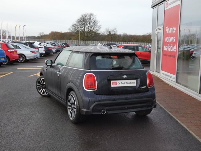 2021 Mini Hatch