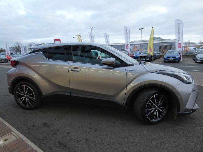 2021 Toyota C-hr