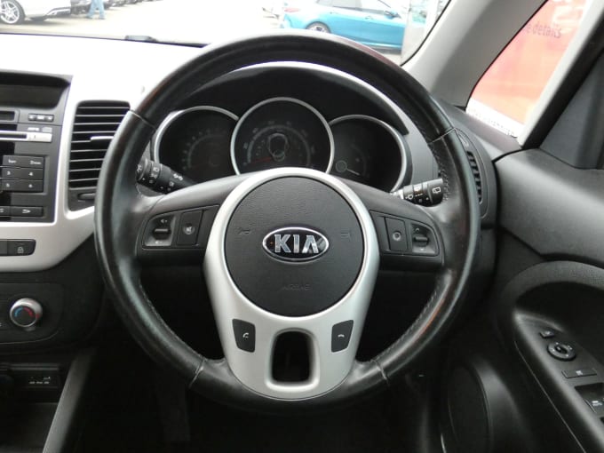 2017 Kia Venga