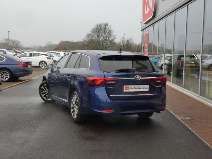 2016 Toyota Avensis