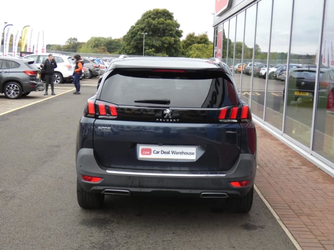 2019 Peugeot 5008