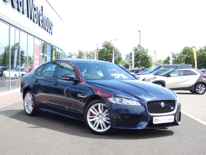 2016 Jaguar Xf