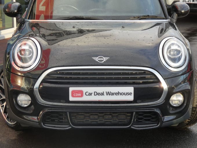 2019 Mini Hatch