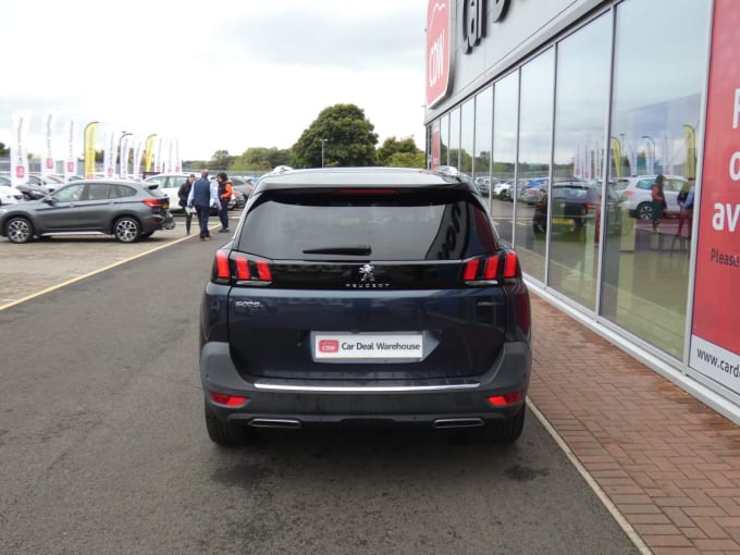 2019 Peugeot 5008