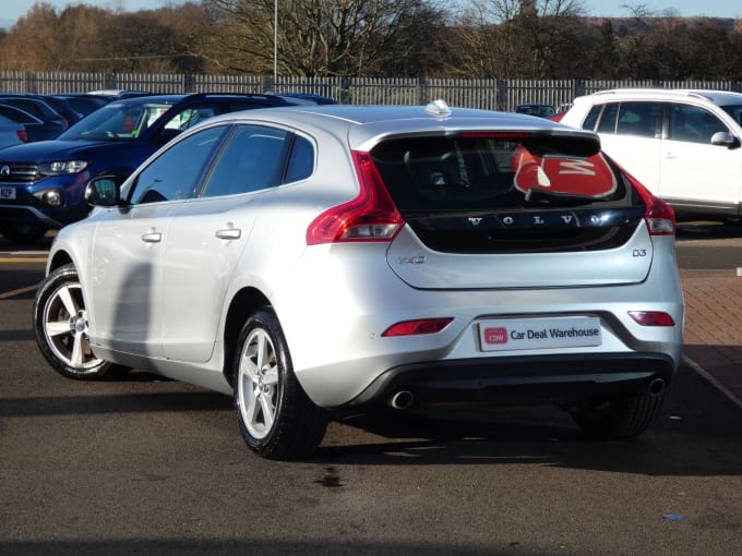 2015 Volvo V40