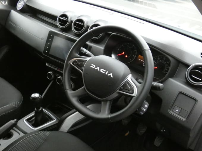 2023 Dacia Duster