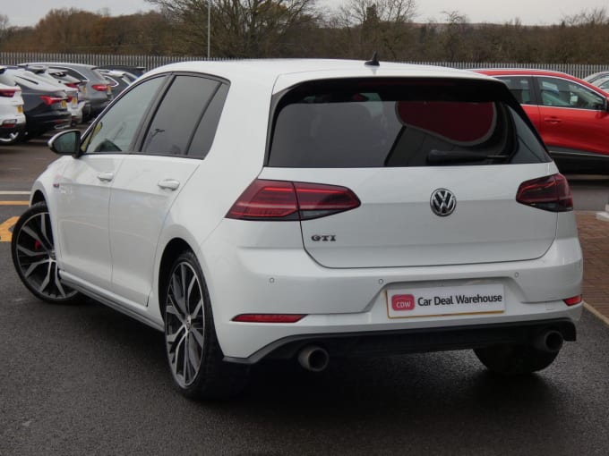 2018 Volkswagen Golf