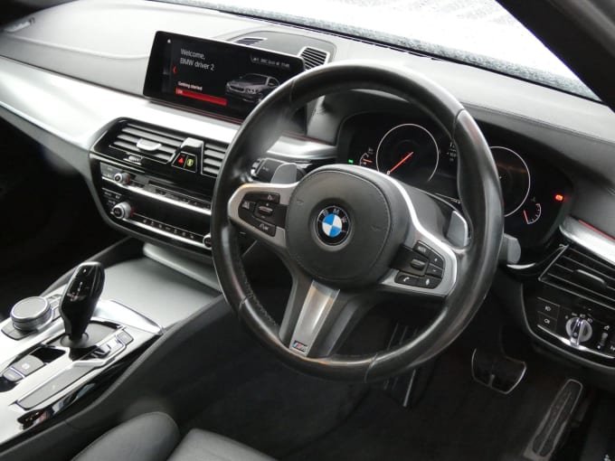 2019 BMW 5 Series