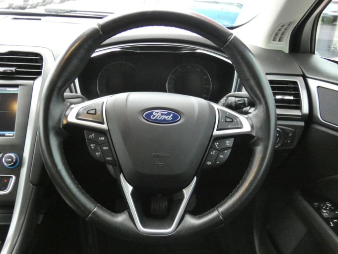 2015 Ford Mondeo