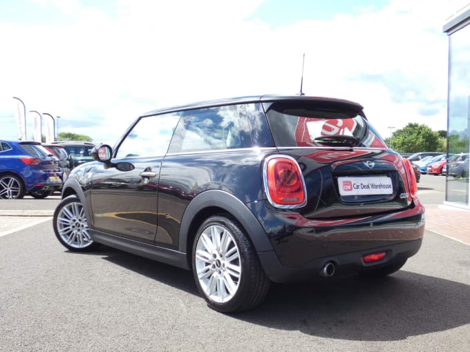 2017 Mini Hatch