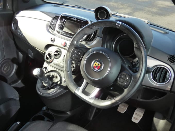 2019 Abarth 595