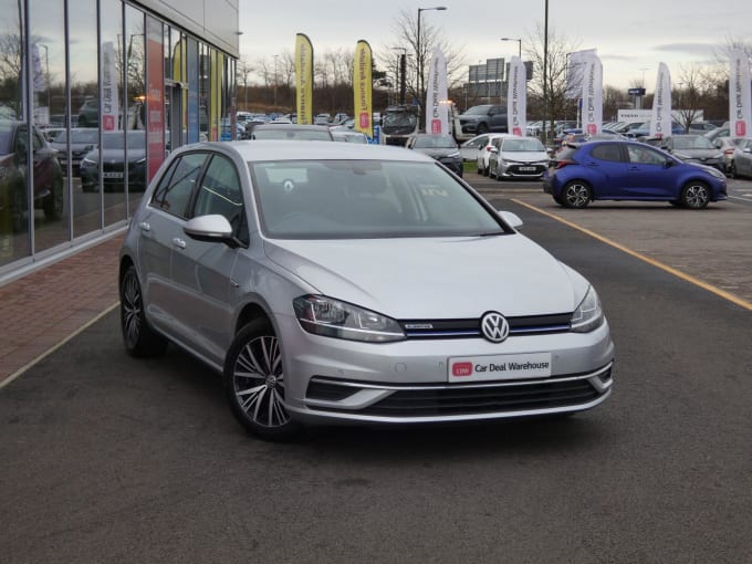 2019 Volkswagen Golf