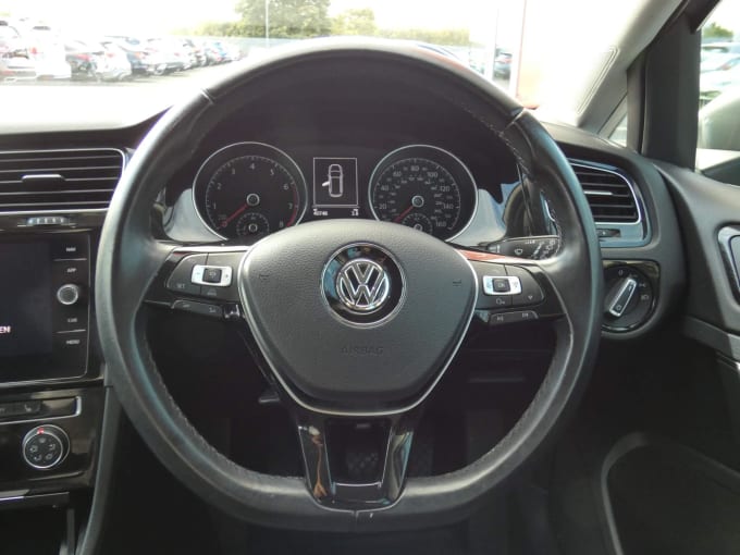 2017 Volkswagen Golf