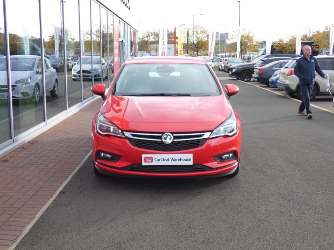 2018 Vauxhall Astra