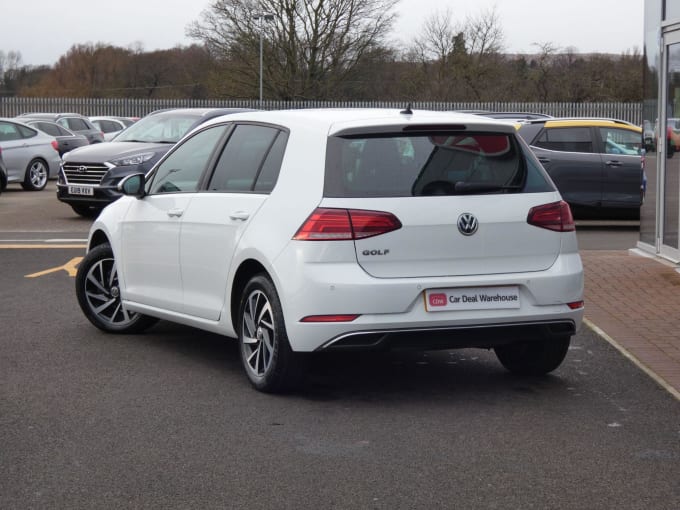 2019 Volkswagen Golf